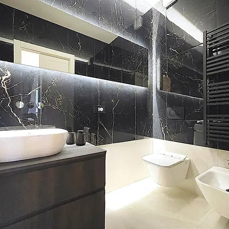 B And G San Babila- Luxury In The Heart Of Milano - Design District-3